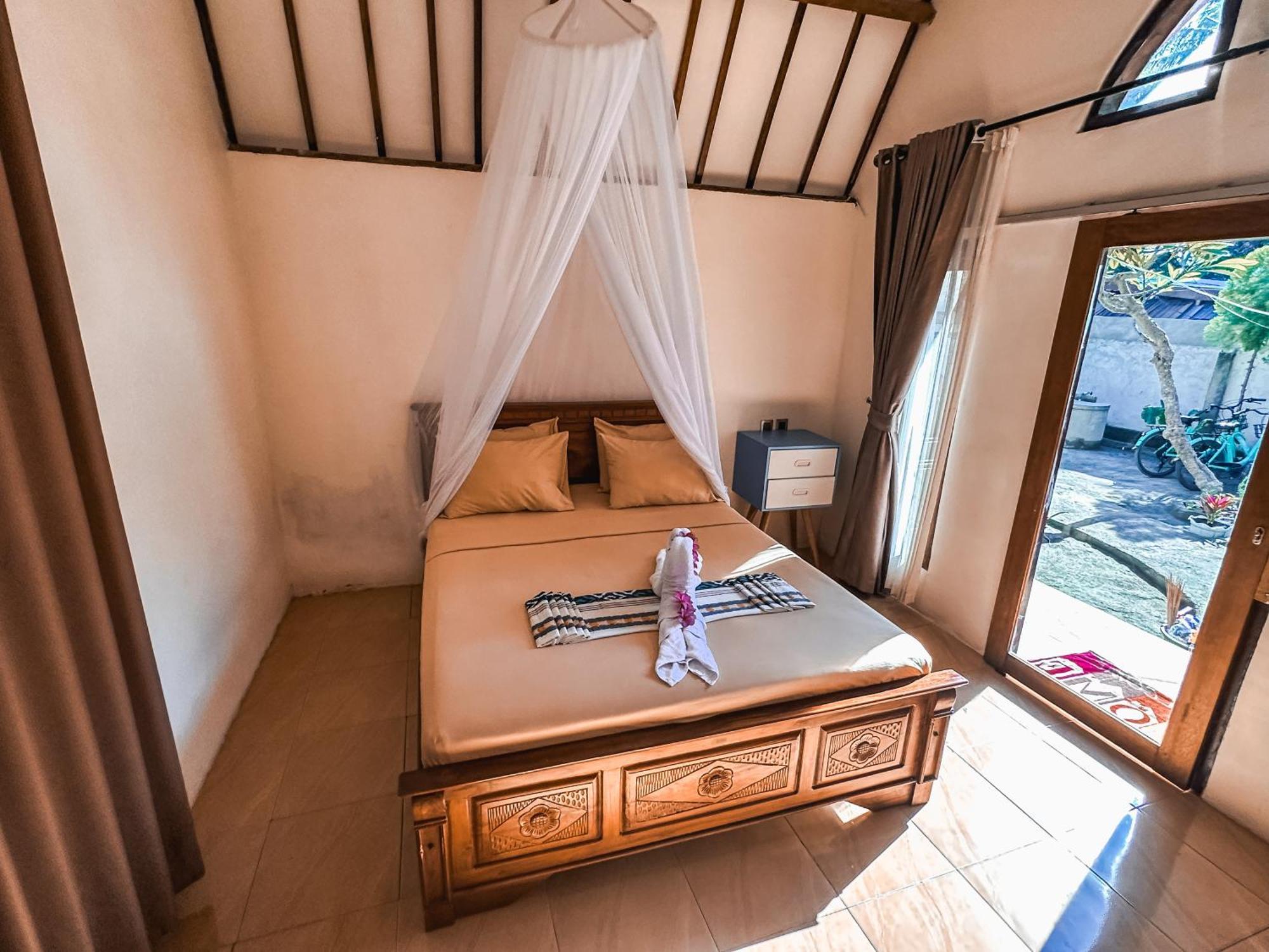 Happy Village Gili Air Exterior photo