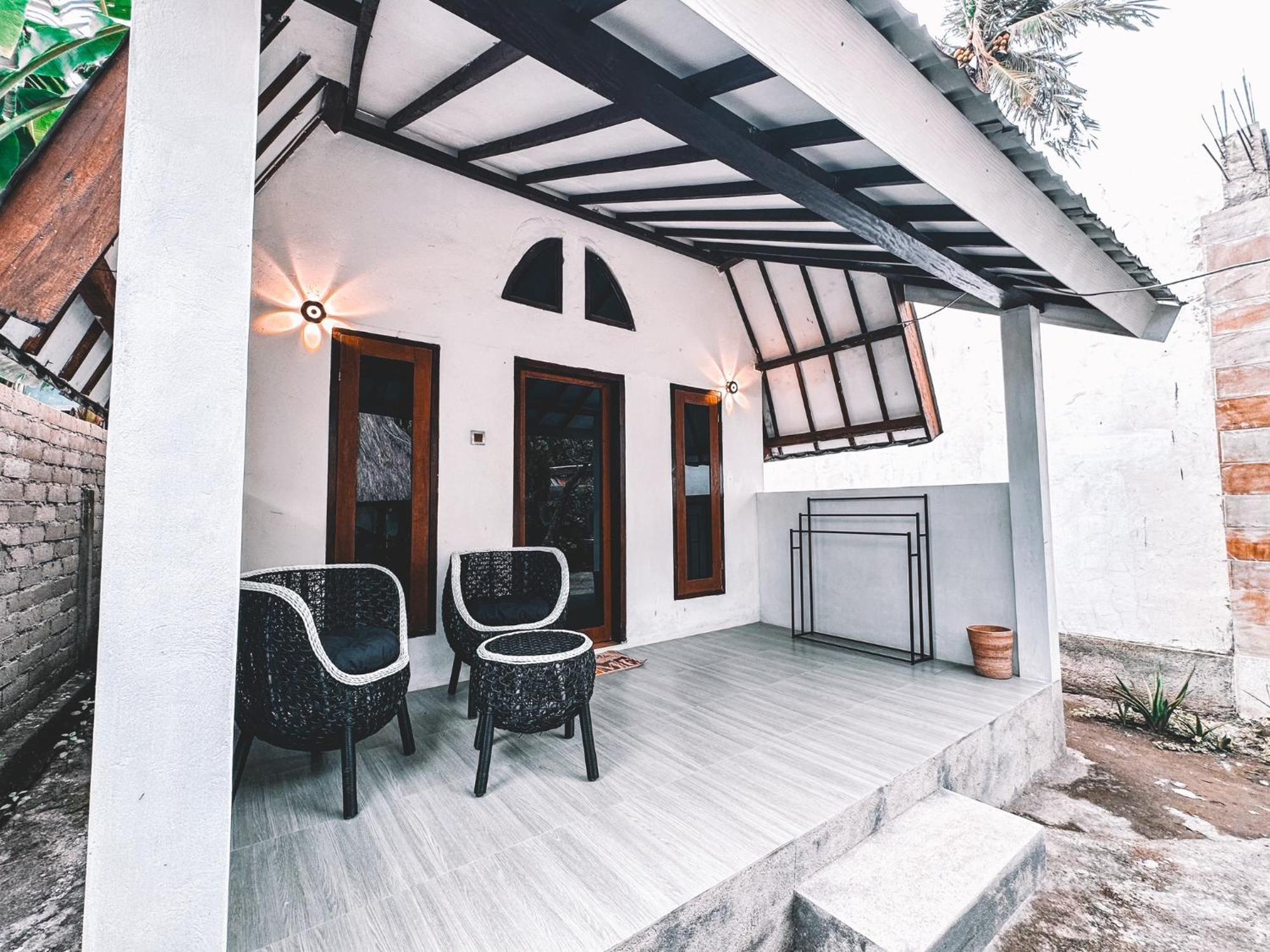 Happy Village Gili Air Exterior photo