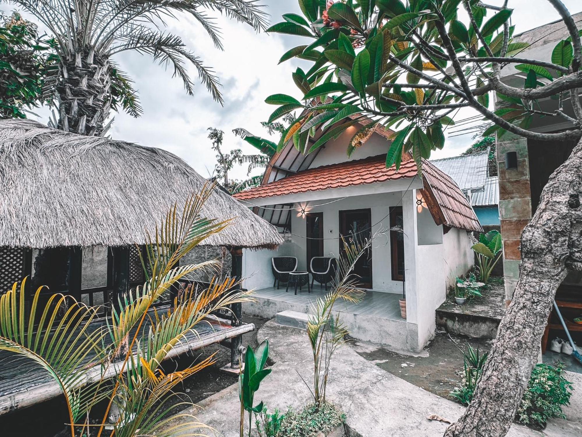 Happy Village Gili Air Exterior photo